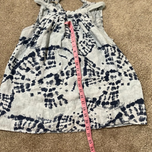 Women’s large 100% linen short sleeve. Tie in the back. - Picture 2 of 4